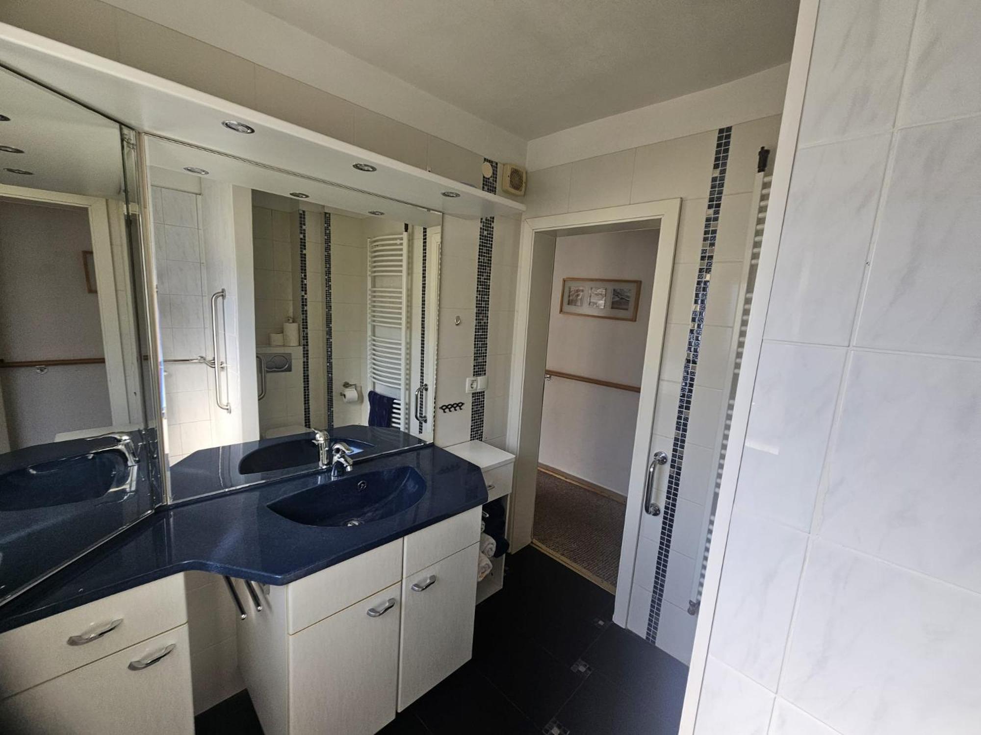 Schoene Vollmoeblierte Wohnungen In Kassel - Forstfeld ภายนอก รูปภาพ